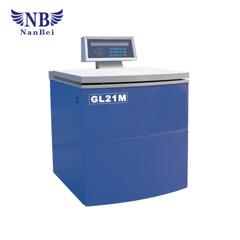 Lab centrifuge with refrigerated, large capacity of high quality