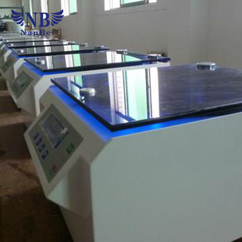 Blood centrifuge with LCD display of table top high speed