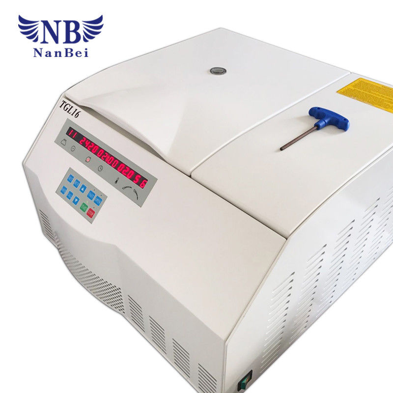 Refrigerated centrifuge laboratory medical with high speed